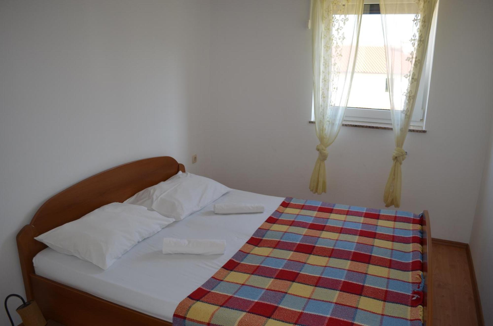 Apartments Leticia I Baška Buitenkant foto
