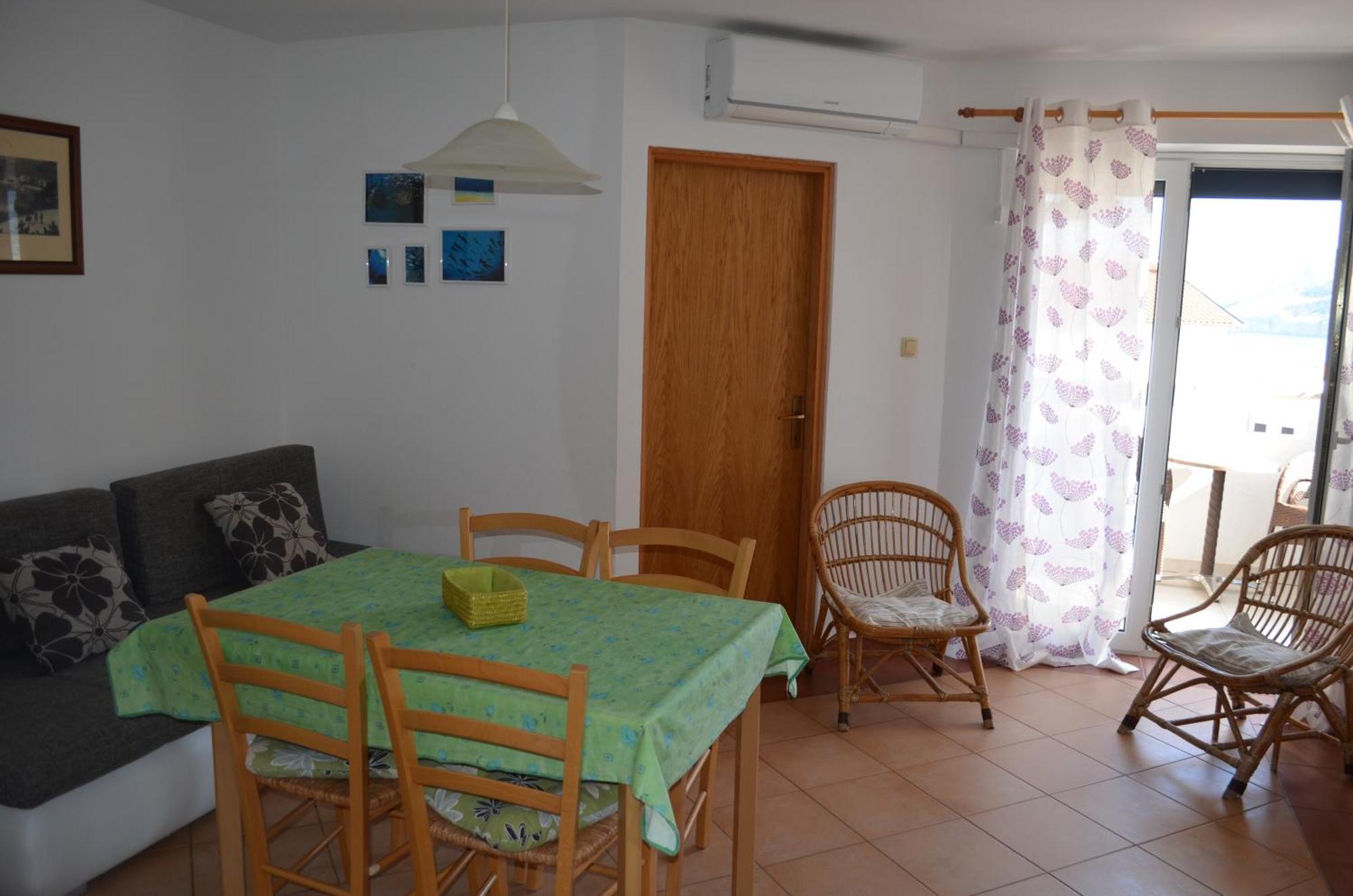 Apartments Leticia I Baška Buitenkant foto